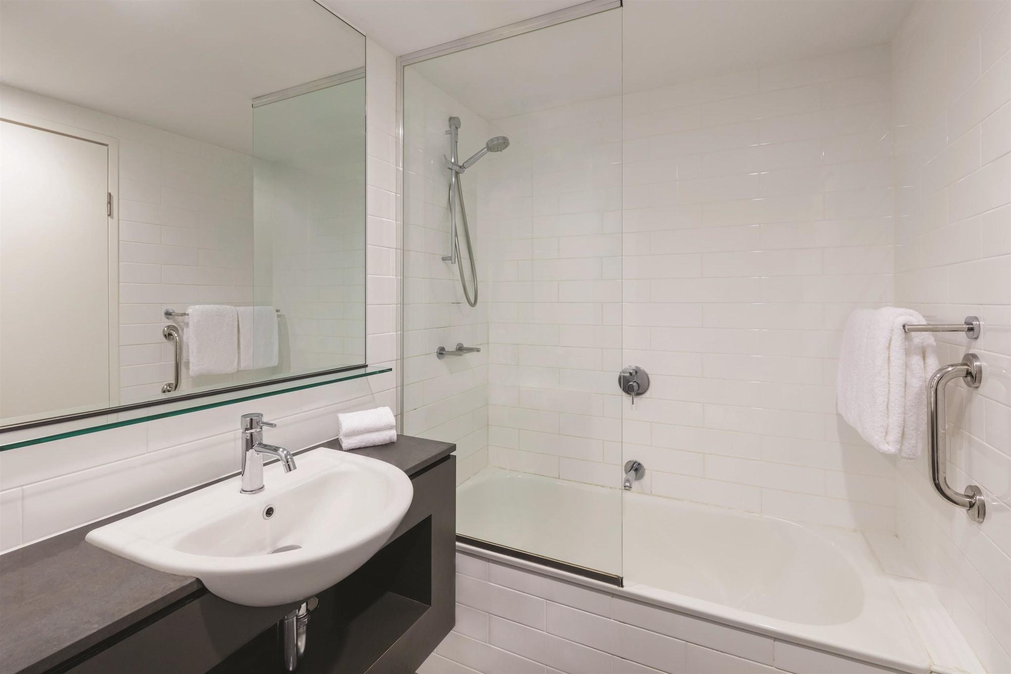 Vibe Hotel Darwin Waterfront Esterno foto
