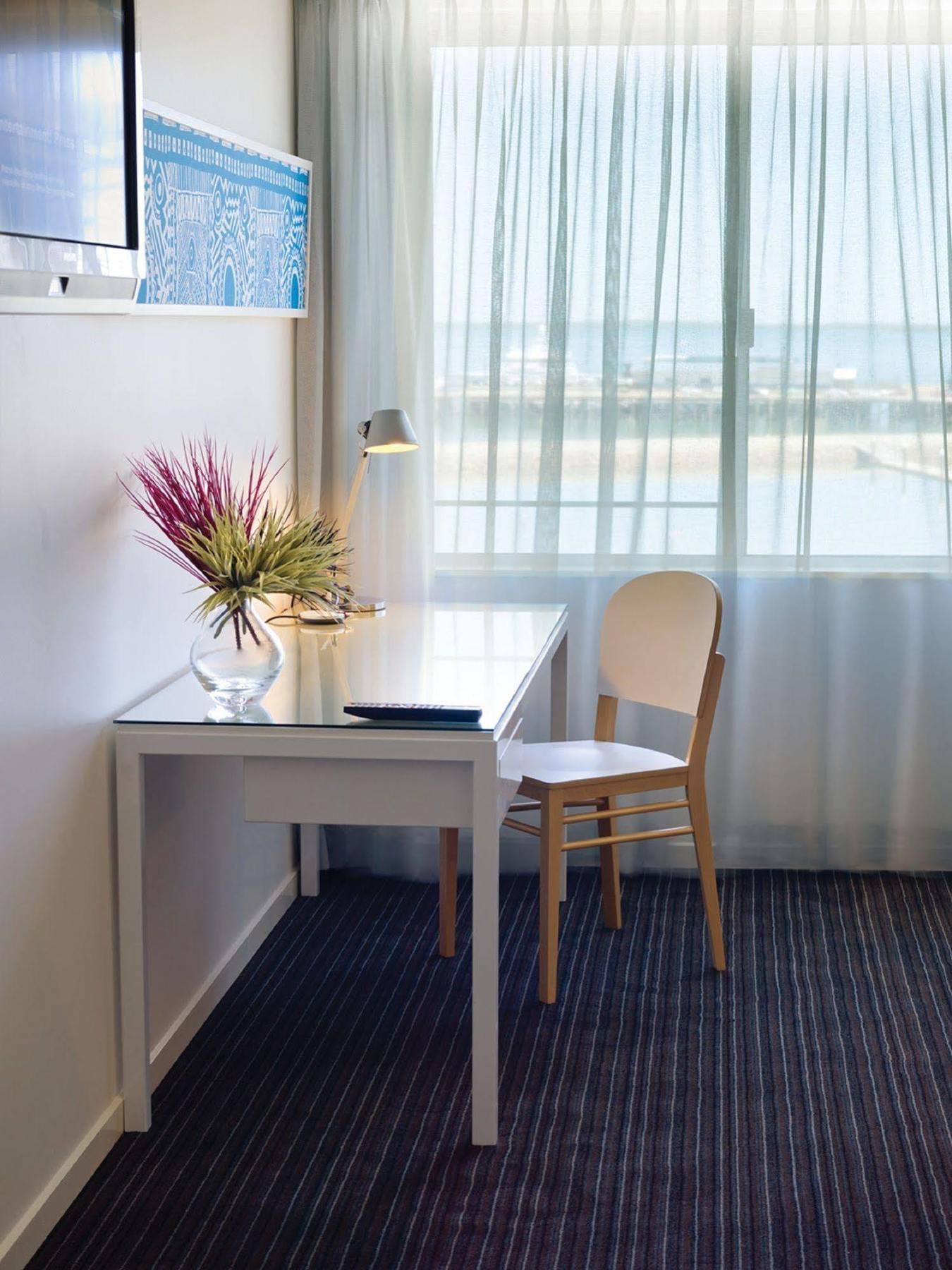 Vibe Hotel Darwin Waterfront Esterno foto