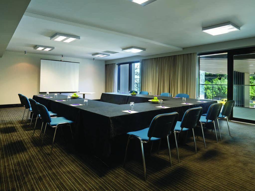 Vibe Hotel Darwin Waterfront Esterno foto